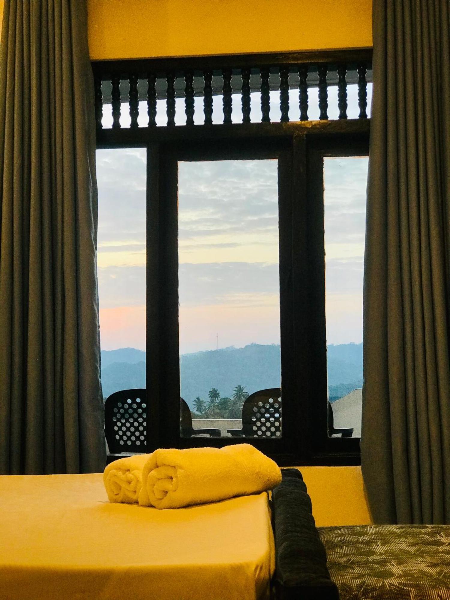 Cloud Nine Villa Kandy Buitenkant foto